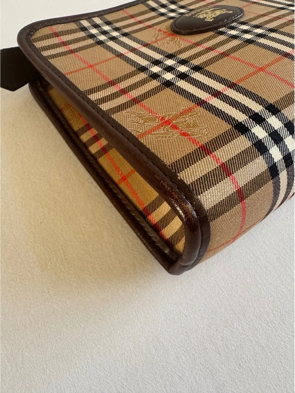 Authentic Vintage Burberrys Nova Check Pouch Brown Leather Entrupy COA